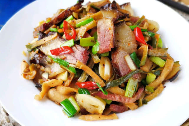 菜市场遇到“此菜”,有多少买多少,拿回家随便做做都超好吃!