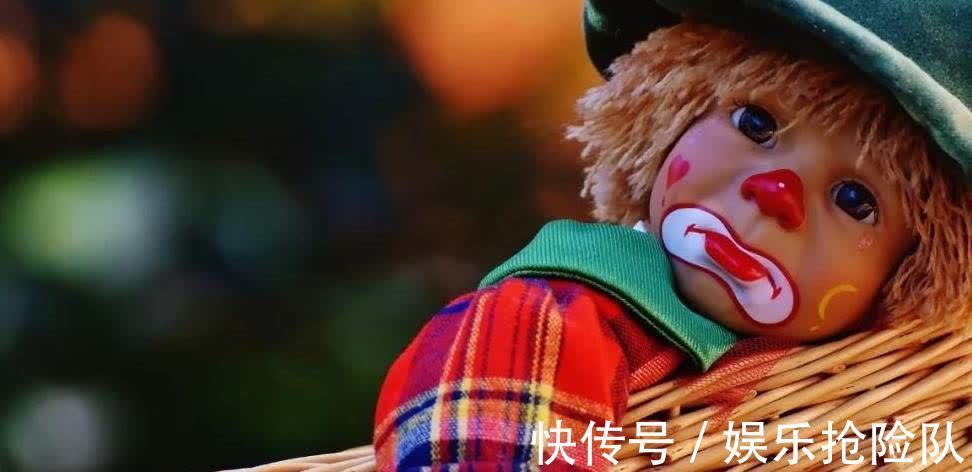 古装模特|小男孩当“古装模特”,因为脸上表情走红,网友:孩子的童年毁了