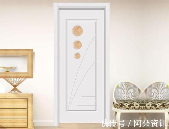 模压门|室内门是选择红色还是白色好？多数人选错了，家里简直土爆了