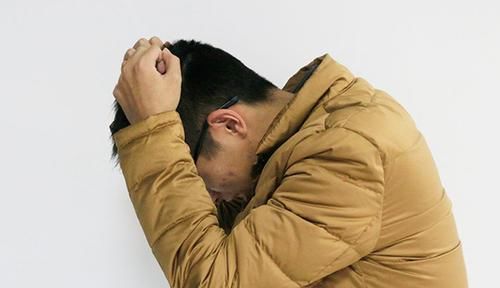 荷尔蒙|雄激素快要“干涸”的男性，跟常人有何不同？想要补充吃什么好？