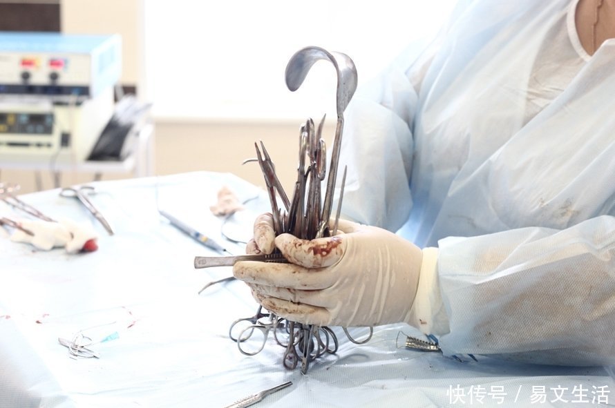 产妇|剖腹产有多复杂?手术台上的工具告诉你答案,鸡皮疙瘩都起了