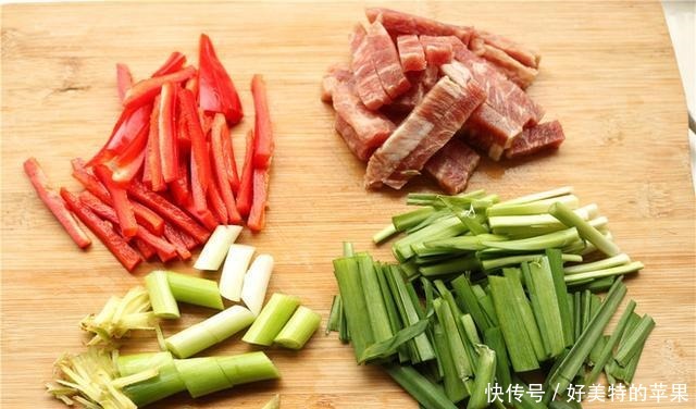 中薪|它是蔬菜中的补钙冠军,钙是鸡肉6倍,比牛奶好吸收,多给孩子吃