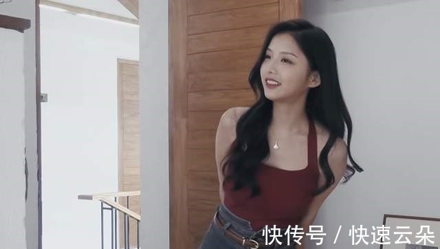 蔡卓宜|《我們戀愛吧》男二言談間露富，女一桃花眼直男斬，神似蔡卓宜