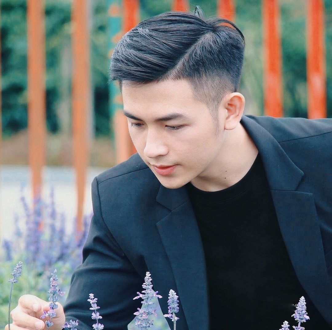 顶区|男生留“背头”发型太油腻,2021剪这些清爽发型,阳光又帅气