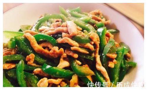 美食|美食推荐香菇肉片、杭椒炒荷包蛋、烧猪尾、青椒肉丝的做法