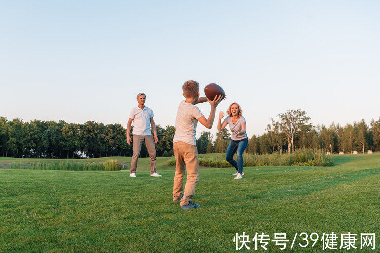蛋奶制品|11岁男孩过敏致死,“凶手”竟是鱼腥味!有这9种症状需警惕过敏