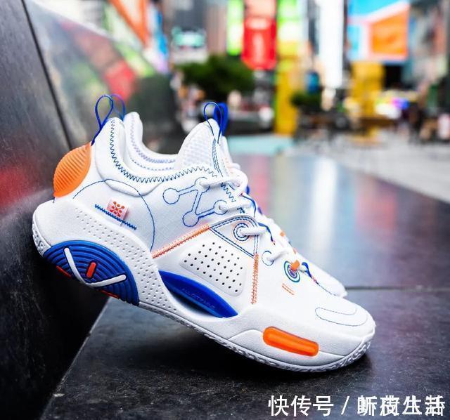 后跟 两大国产团队战靴——全城10、狂潮3Pro曝光!KT1复刻也玩套路?