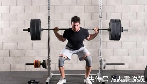 深蹲|健身期间无论男女,为什么建议你多做深蹲?练腿好处太多!