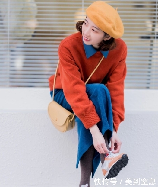 牛仔 今年火了一种穿法叫“毛衣+半身裙”,甜美温柔有格调,谁穿谁美