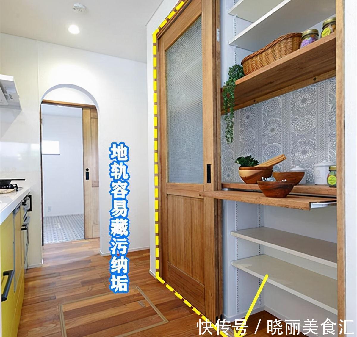 置物墙|做收纳不用柜子,整面置物墙外加滑轨门,个性不占地,少花几千块