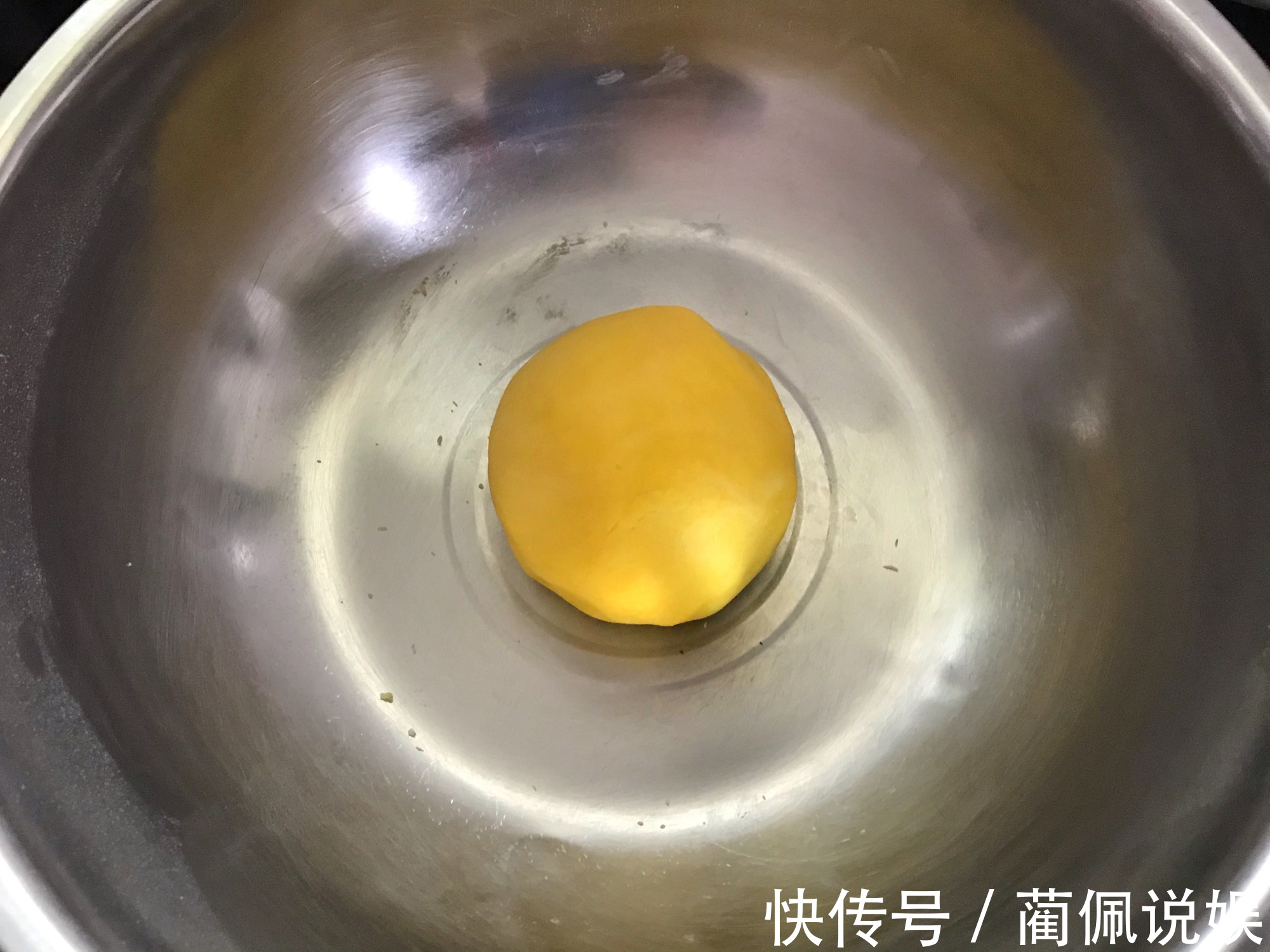 酸奶和坚果是绝配,学会此做法,孩子零食不用买了,营养又解馋