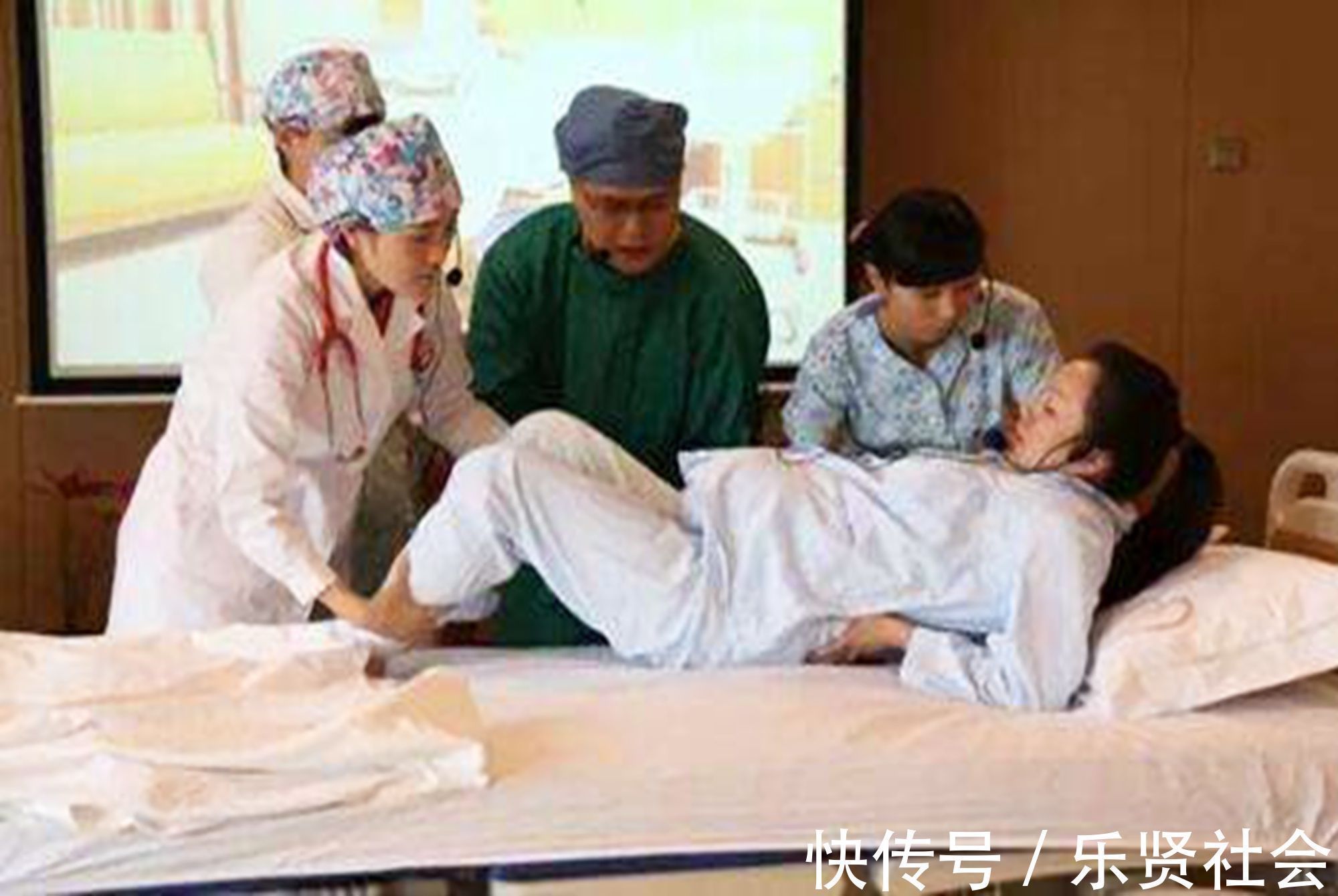 内裤|怀孕后内裤有异样?可能是胎儿发出的警告,孕妈要懂“内裤隐忧”