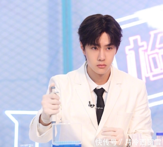 黄明昊之后,《快本》再迎来一位常驻鲜肉,有王一博内味了