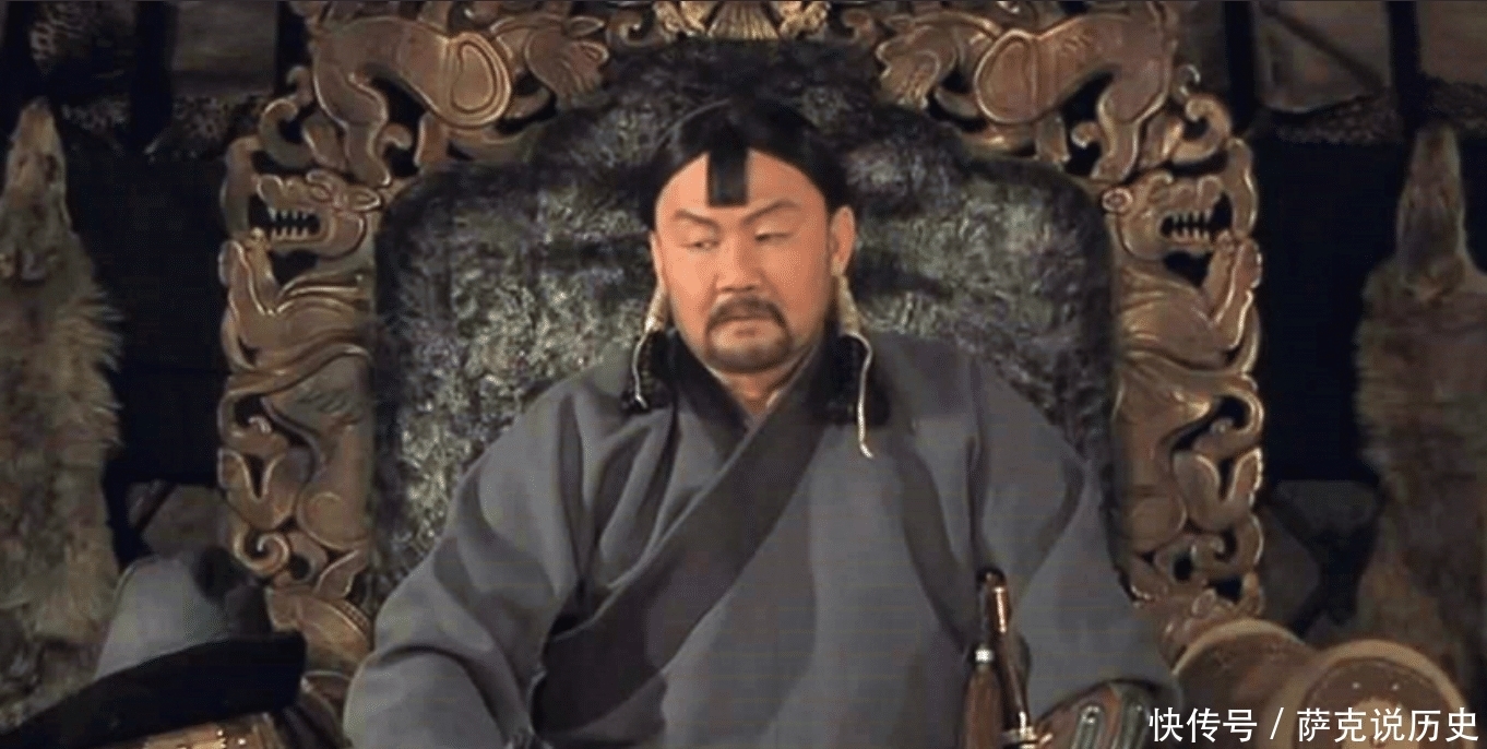 两国|中蒙两国联合考察断崖石刻,中国专家刚到便哭了起来,究竟为何?