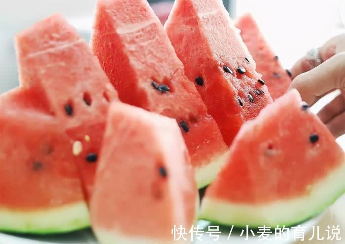 禁忌|哺乳期妈妈注意:这几样水果少碰,会影响奶量!