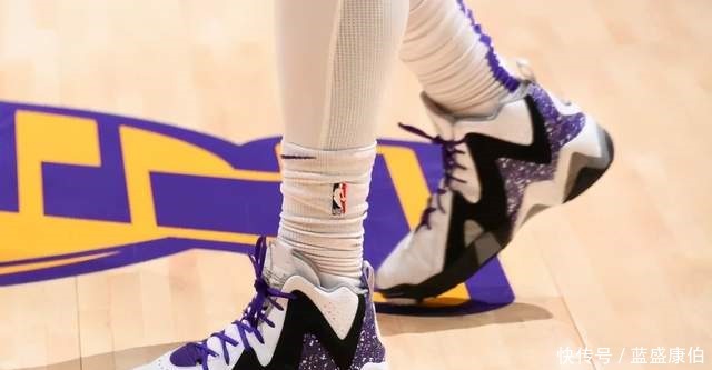 NBA球员上脚杜兰特穿冰淇淋Dunk,哈登5代很骚气!