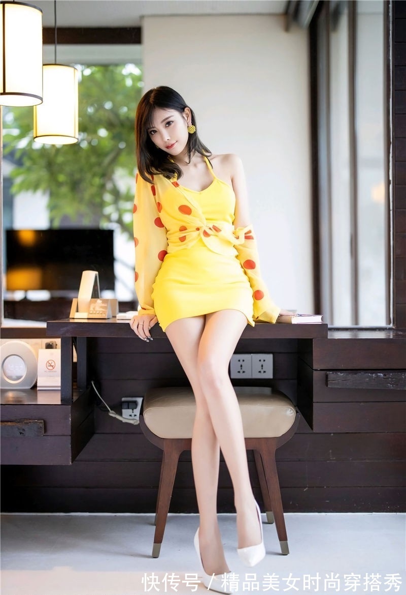 黄色|这款黄色连衣裙,简单又可爱,美美哒