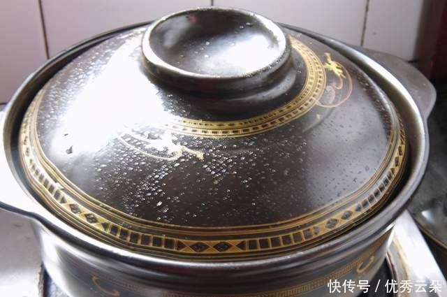 冬天|冬天要多吃羊肉,加1根萝卜做红焖羊肉,不腥不膻,好吃解馋