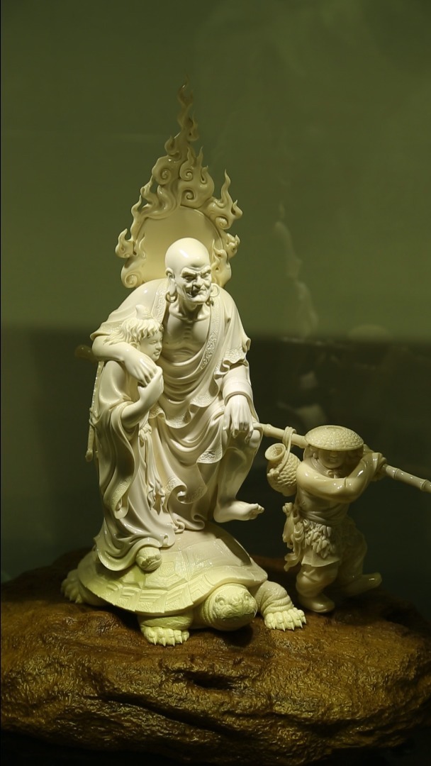 拿下天工奖|2020年天工奖,玉石界的“奥斯卡”,翡翠玉雕独领风骚拿下金奖!