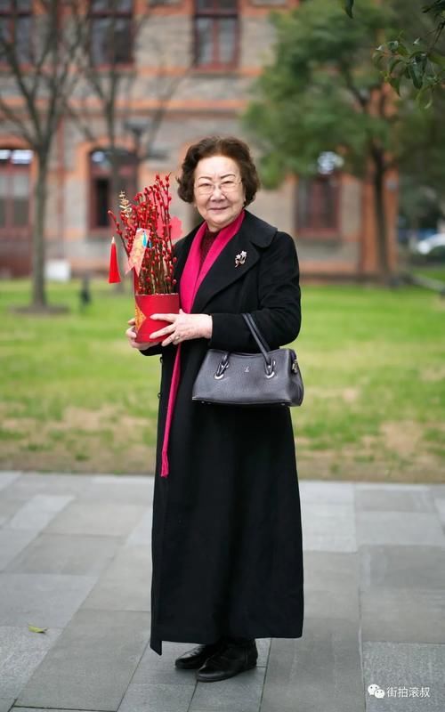 【滚叔街拍】年前，好看的穿搭再走一波