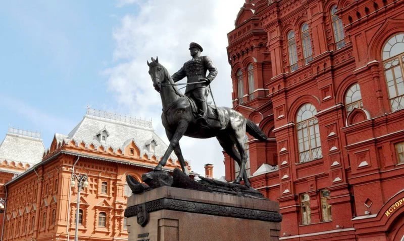 一战|斯大林为什么重用朱可夫？诺门罕一战成名