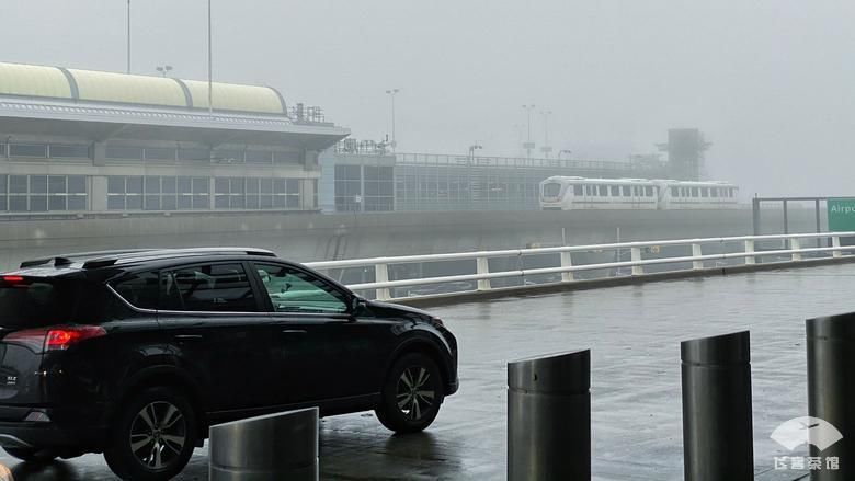 中年|拔草东航豪华头等舱传说中的丘比特大床房,飞行体验究竟如何