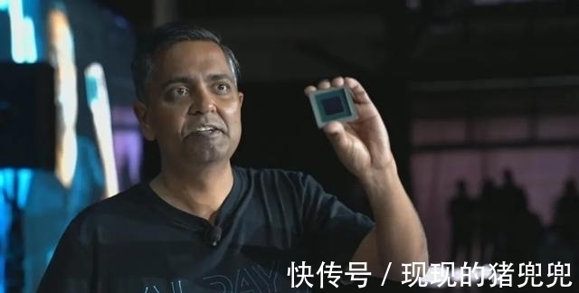 很突然、很惊艳,马斯克公布特斯拉人形机器人,自研超算Dojo亮相