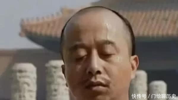 砖头|清官告老还乡,撑场面装十几箱砖头回家,皇帝:换成真金