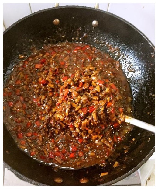 做香辣牛腩，牢记这两点，香辣好吃，有嚼劲