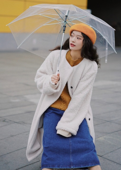 皮革 冬季,大衣别配百褶裙了,试试这几条流行款,遮肉显瘦还耐看!