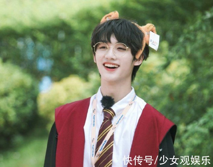 《快本》恢復錄制，網傳“快樂家族”全員回歸，丁程鑫有點懸念