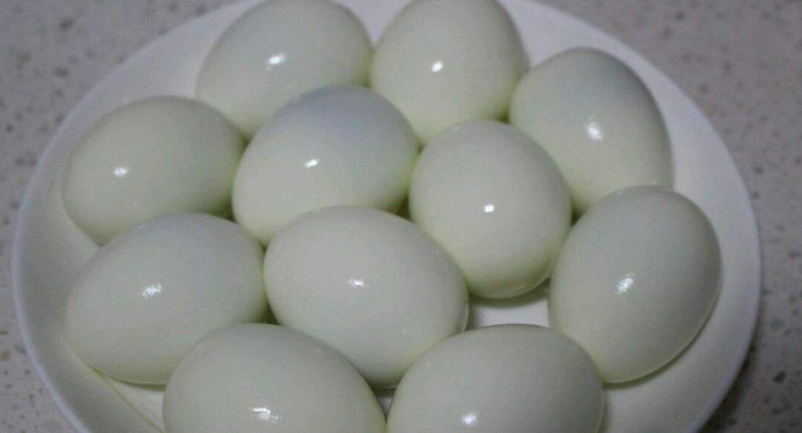 钙含量|每天早餐吃一个鸡蛋,会发生什么变化答案或许没那么美好