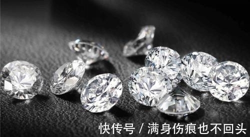 钻石 钻石比铁硬,为什么铁锤能击碎钻石?