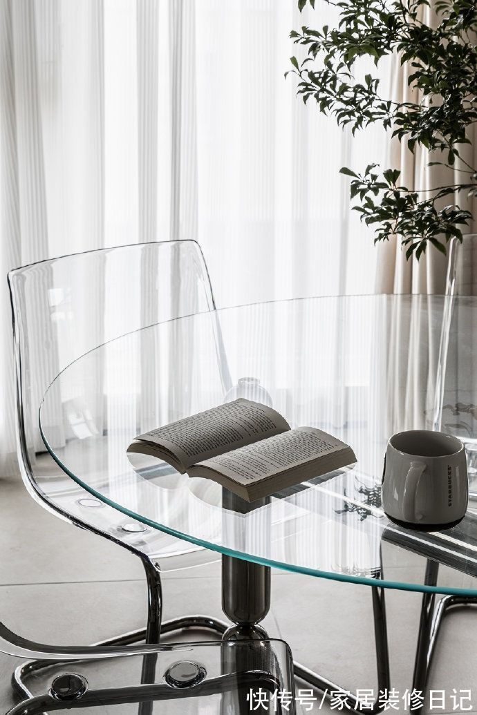 厨房|81㎡极简风的家,全屋白墙+平吊无主灯设计,干净纯粹透着高级感