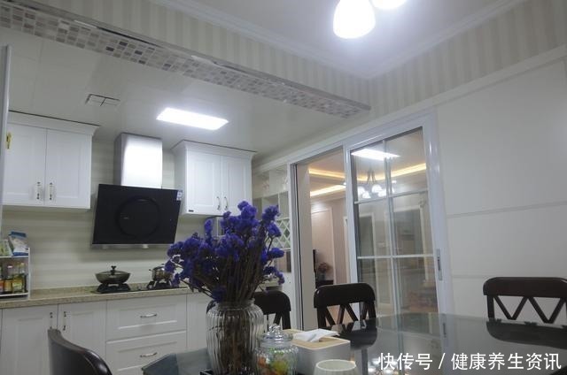 亮点|新房完工,朋友都说玄关是亮点,我却最喜欢餐厅包厨房,谁见过!