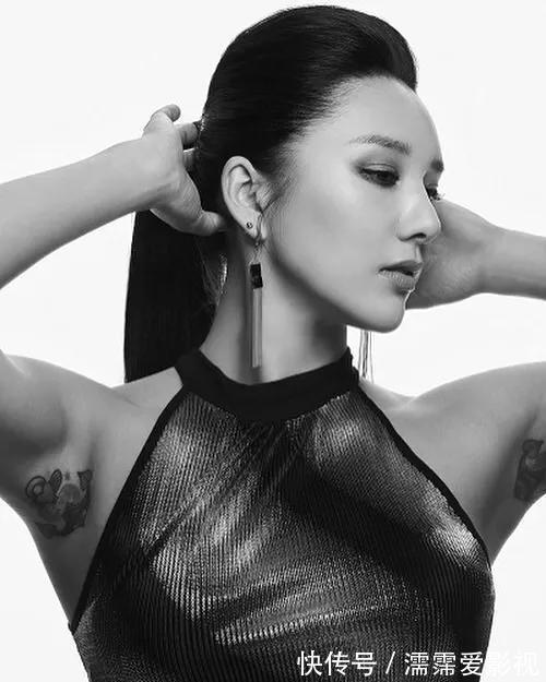 翘臀|韩国健身教练，大长腿搭配纤腰翘臀，力量与性感并存