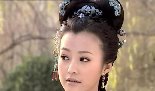 只不过|皇帝休了皇后,皇后回到老家生下一子,豪爽拒绝皇帝来认领