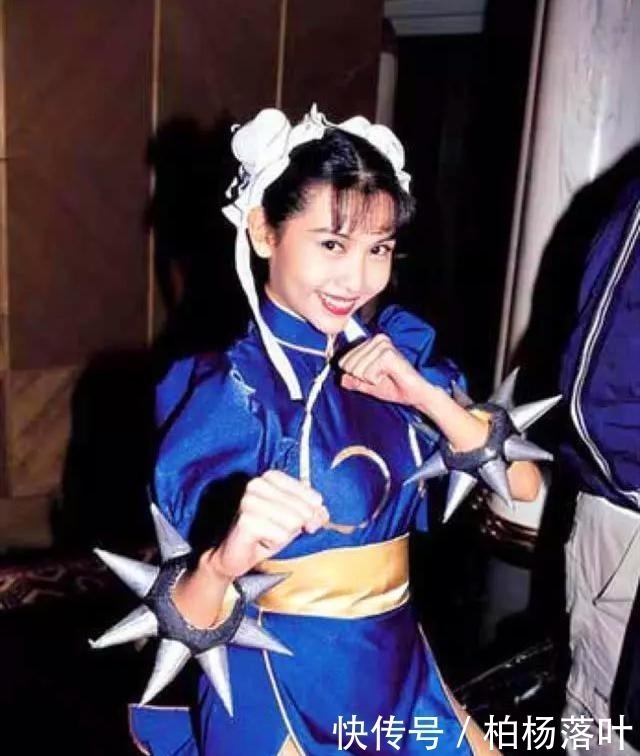 程潇|春丽COS大比拼,鬼鬼的最可爱,程潇的最性感,但都比不过第四个