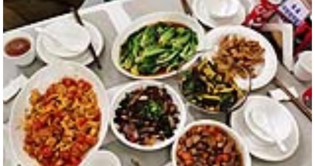 4个厨房小白的《中餐厅》，要流量不要厨艺，节目重心是否偏离？