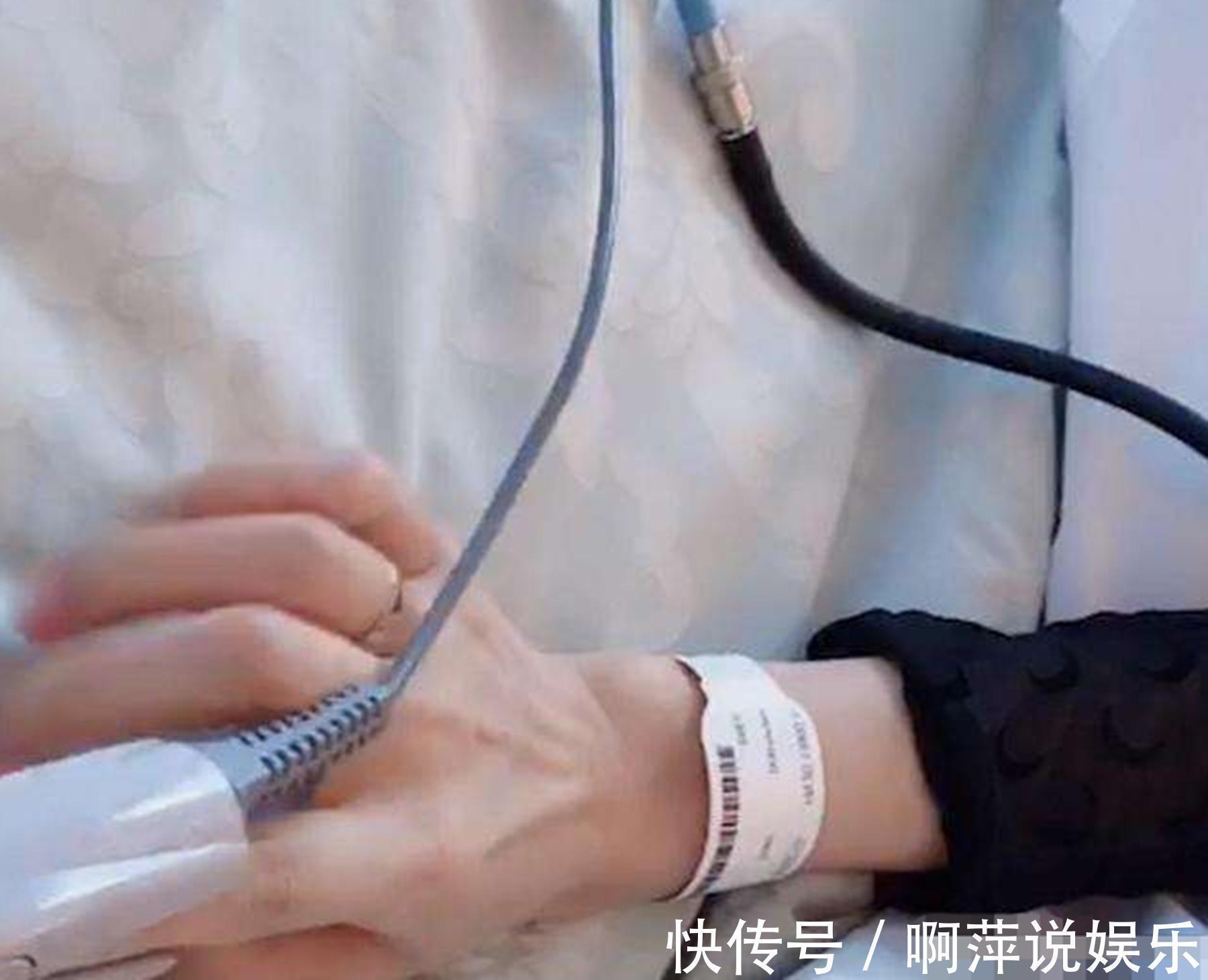 索尼公司|自称五年生四胎,从不坐月子的蒋丽莎,如今34岁终于出现了后遗症