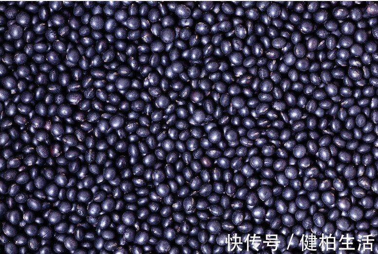 红菜根|女人气血不足会加速衰老?常吃6种食物,补气血,越来越年轻