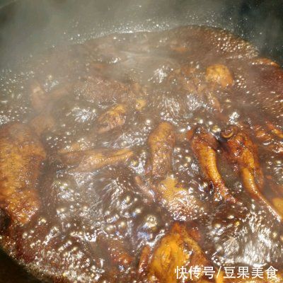 10分钟快手菜人人都爱的～可乐鸡翅，做饭不发愁