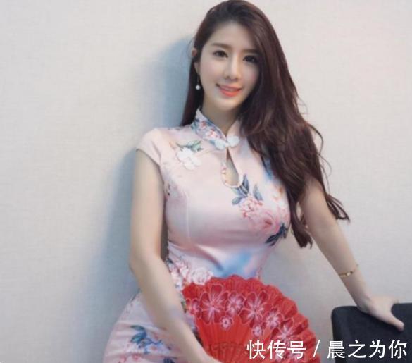 身材|马来西亚空姐俘获浙江富豪，身材性感笑容甜美，或是健身的功劳