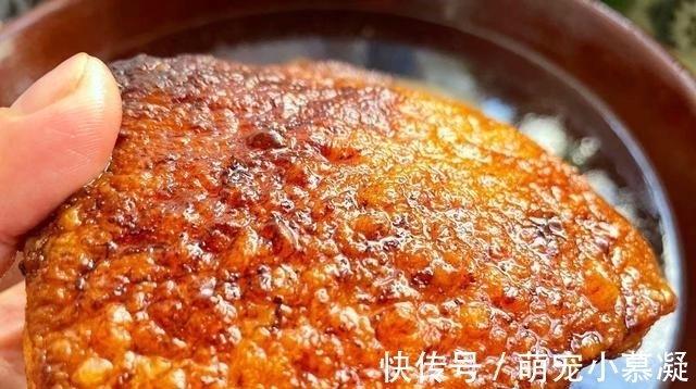 原来炸扣肉起泡有诀窍，只要记住这5点，颜色金黄，起泡出虎皮