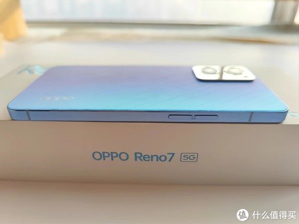 手机|高颜值的自拍神器，OPPO Reno7的上手体验来了