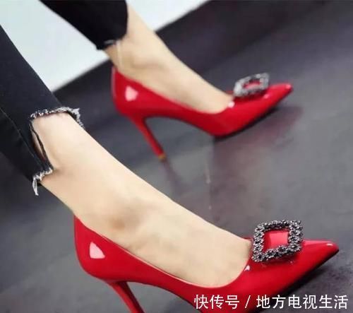 绑带 时尚又气质的高跟鞋,来自一个时代的浪漫与性感