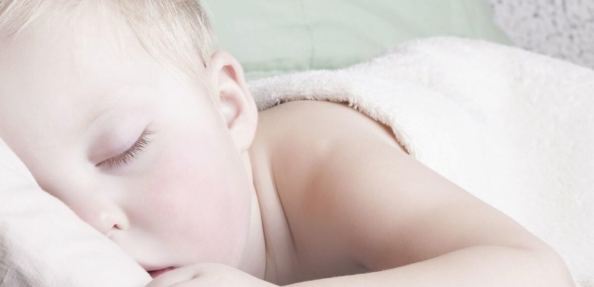 睡眠时间|四种常用的哄睡方式,正威胁宝宝健康,别为追求快速哄睡而坑了娃