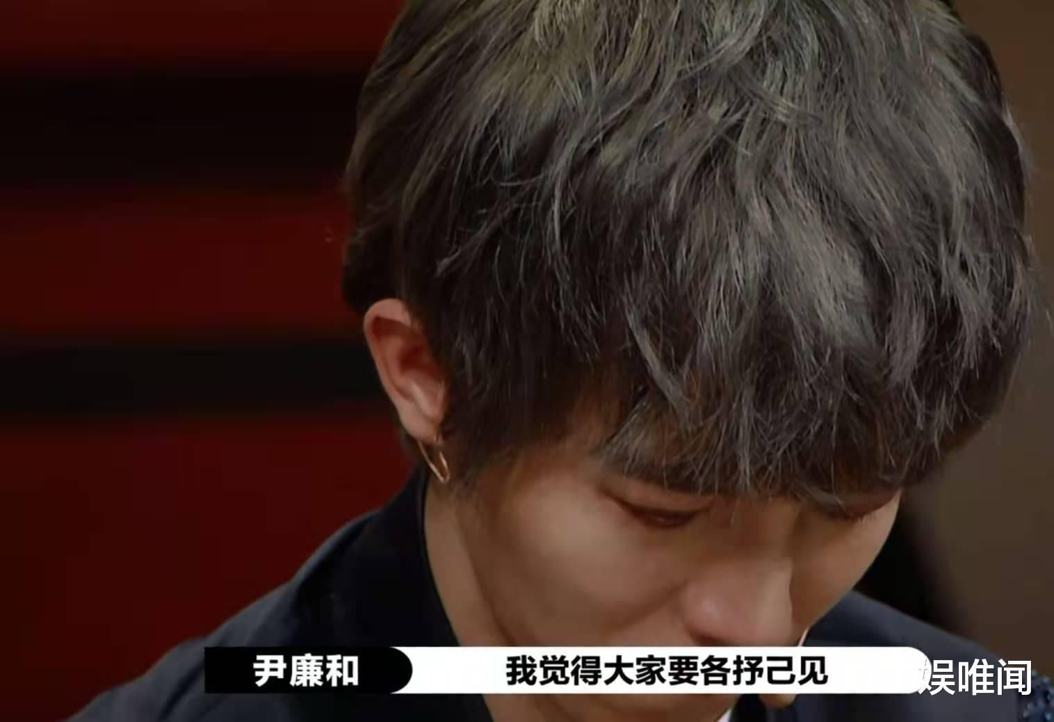 尔冬升|尔冬升怼哭郭敬明,主持人大鹏突然闭麦,果真是看人下菜碟的典型