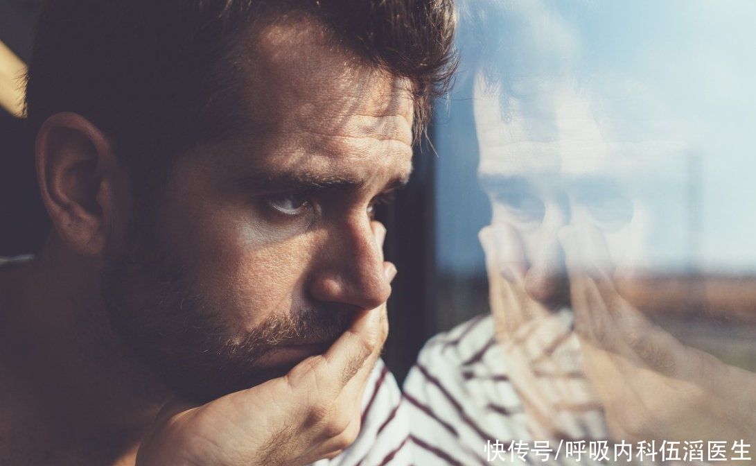 肺癌早期|医生:这种咳嗽,是肺癌早期的第一个高危信号,还很容易被忽视掉