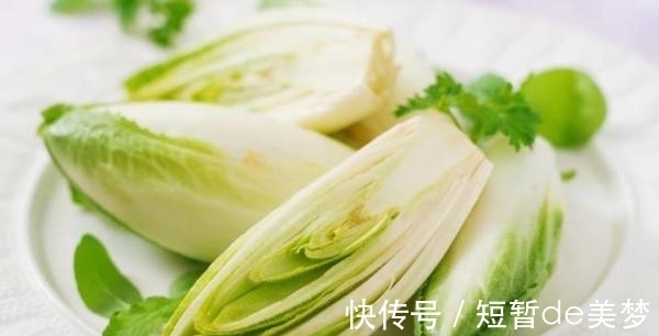 美味|不想高血糖引发糖尿病？3种“美味”戒掉 1草泡水 血糖变平稳